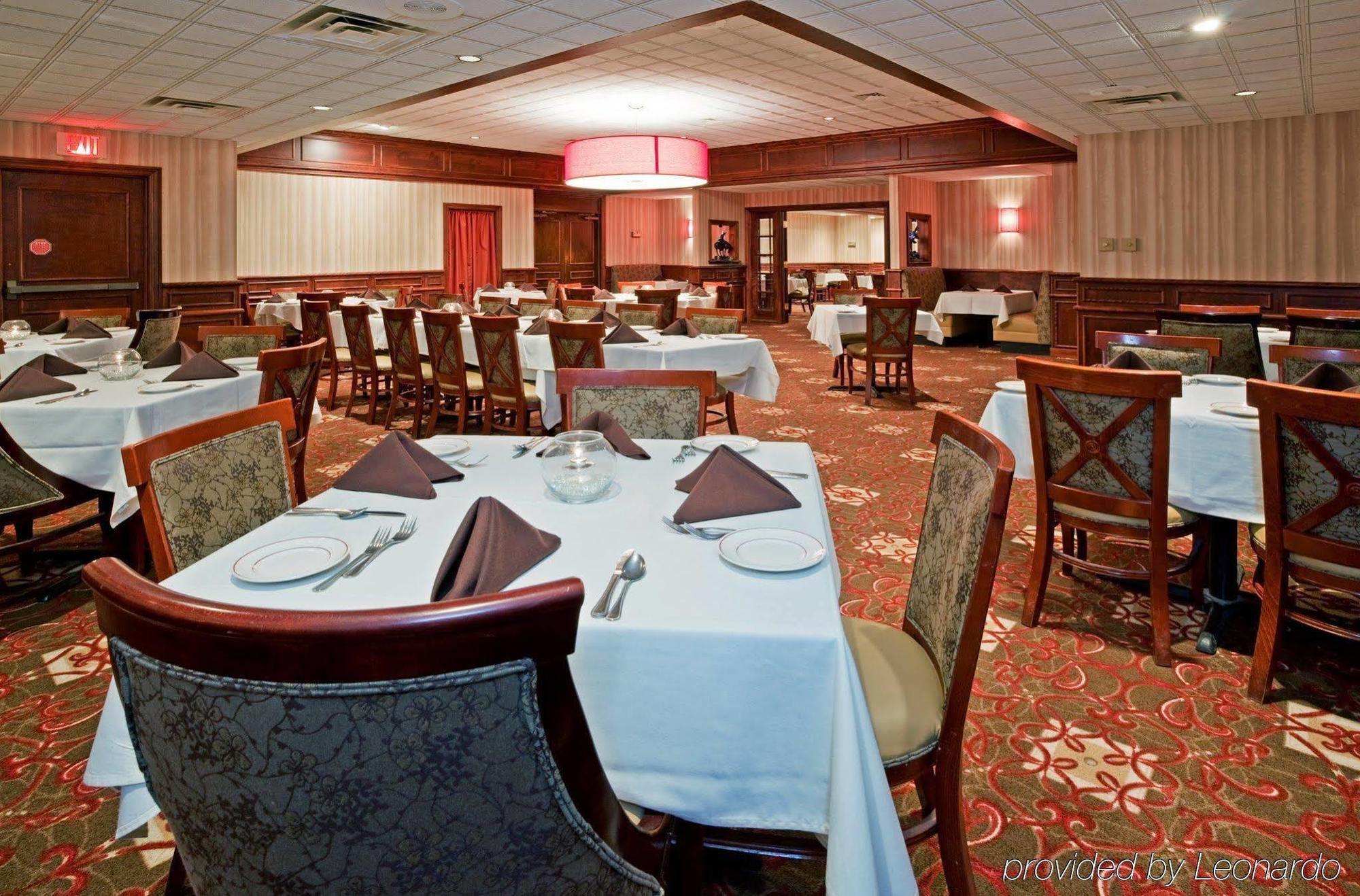 Doubletree By Hilton Neenah Exterior foto