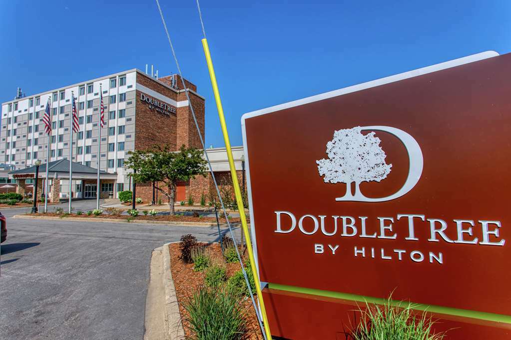 Doubletree By Hilton Neenah Exterior foto